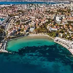 Diocles Place Split